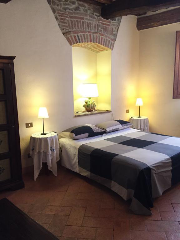 Locanda Petrella Cortona Habitación foto